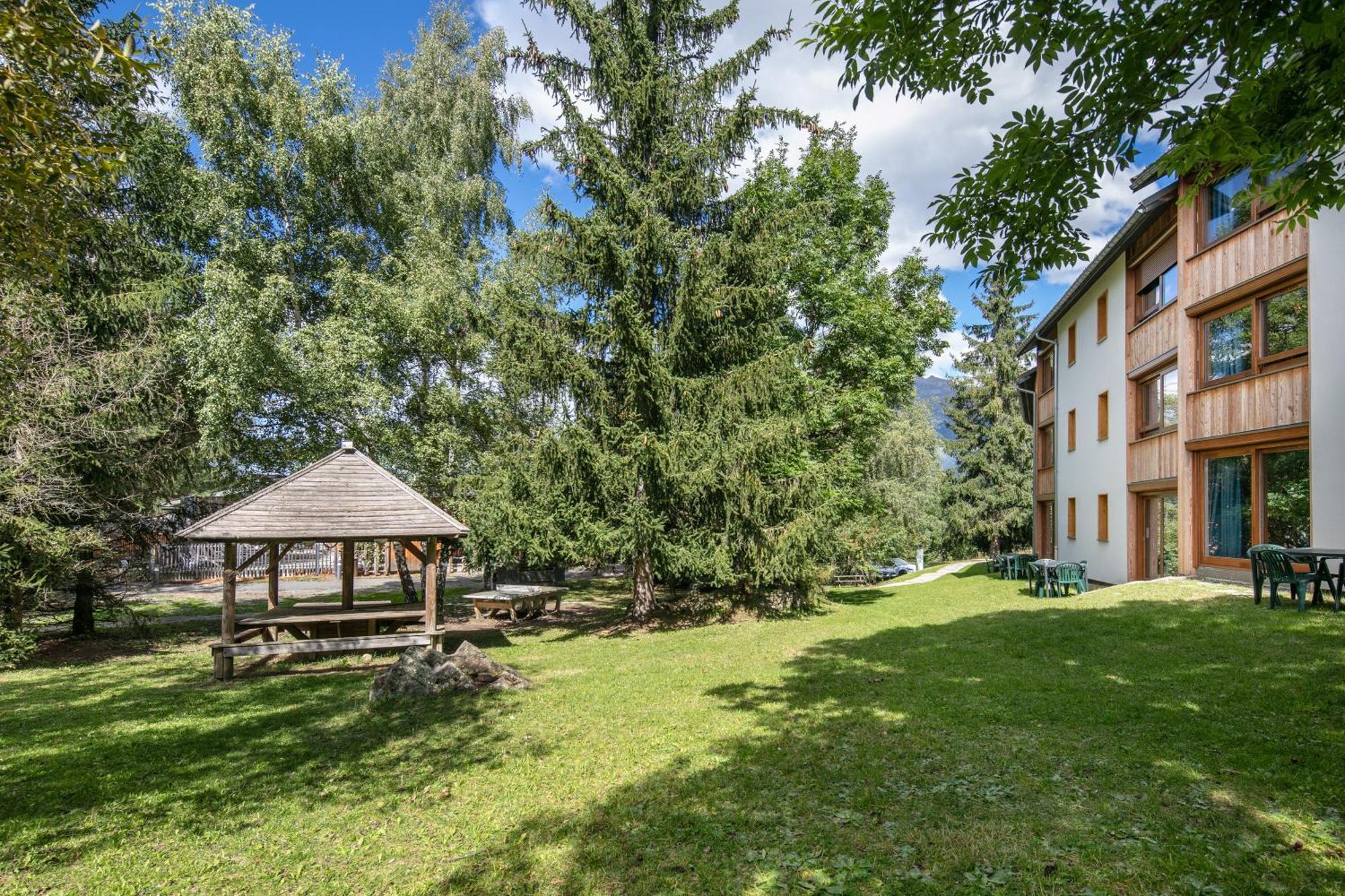 Vvf Les Ecrins Ferienpark Saint-Leger-les-Melezes